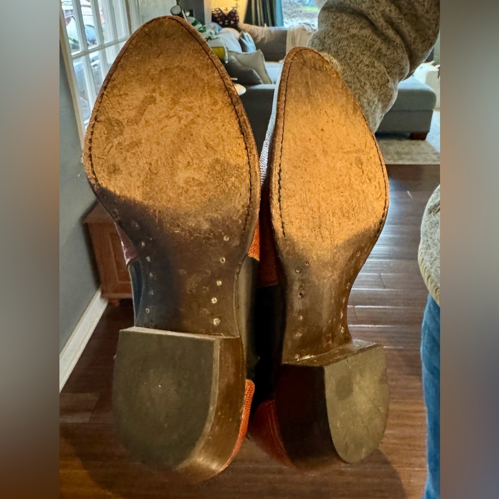 Vintage Tony Lama Exotic Lizard Black and Cognac Western Heeled Boots. - Picture 8 of 14